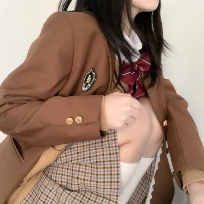 在巨人中间